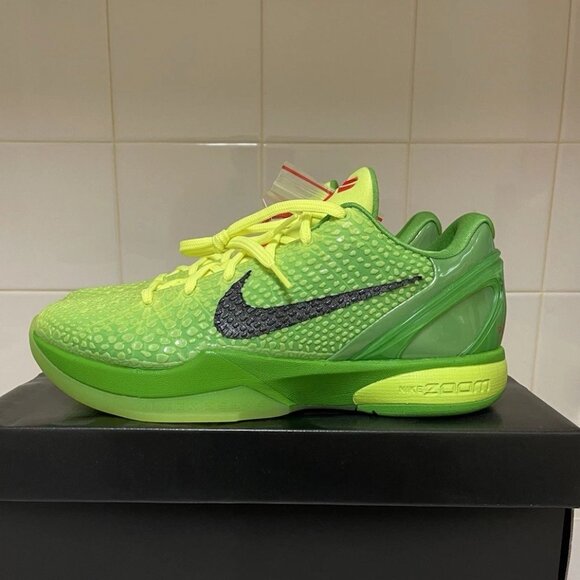 Size  -  9 Nike Kobe 6 Protro Grinch CW2190-300 Sneakers main image 7